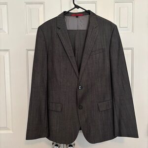 Mens Hugo Boss Suit sz 42R